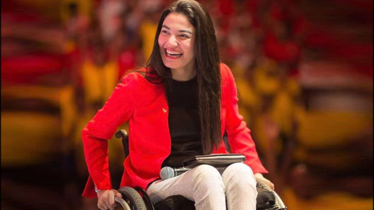 Muniba Mazari Motivational Speech About Her Life Story